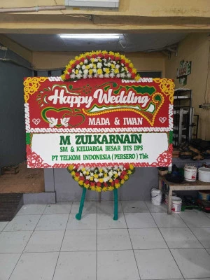 Papan Bunga di Jalan Margonda Depok