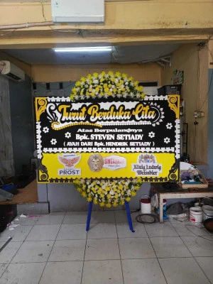 Papan Bunga di Jalan Margonda Depok
