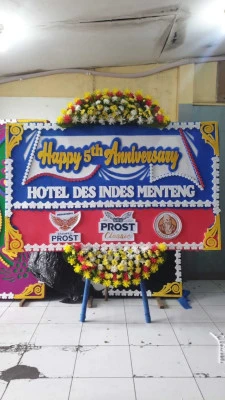Papan Bunga di Jalan Margonda Depok